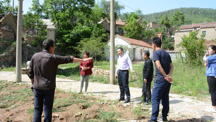 祥和集团扶贫工作组赴帮扶对子村户调研走访